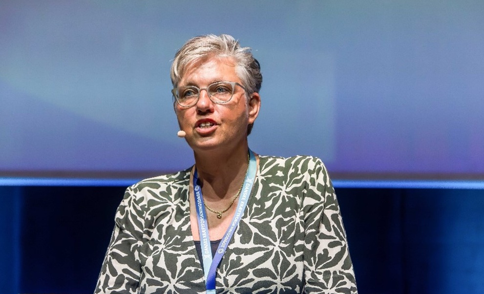 N&aelig;stformand for DCCC&rsquo;s faglige udvalg og professor ved Rigshospitalet, Helle Pappot, er en af hovedkr&aelig;fterne bag projektet om uspecifikke symptomer hos unge voksne. Foto: Jesper Balleby 